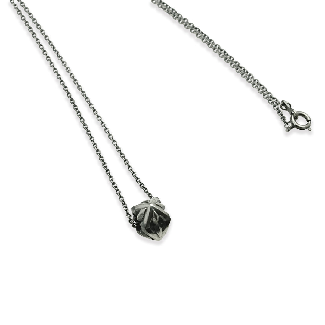 TRIPLE X 3 STUDS BEADS PENDANT