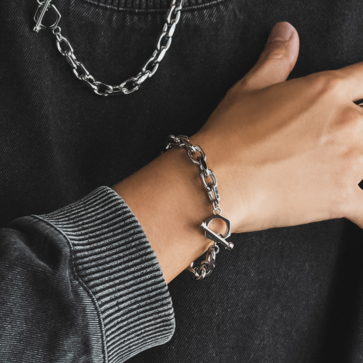 Mantel Chain Bracelet (L)