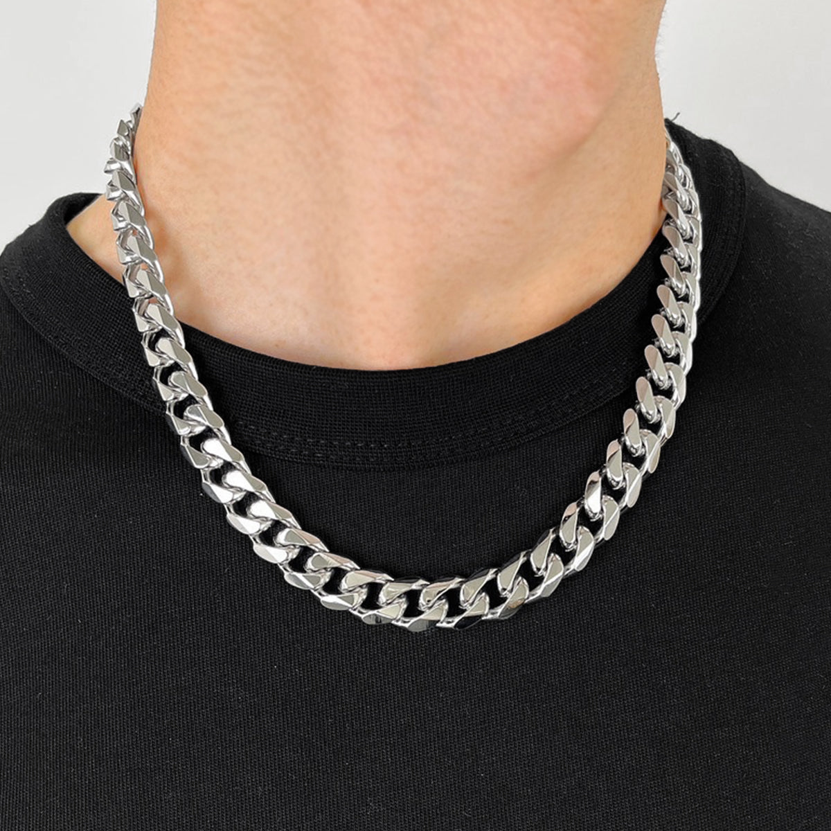 Chain necklace