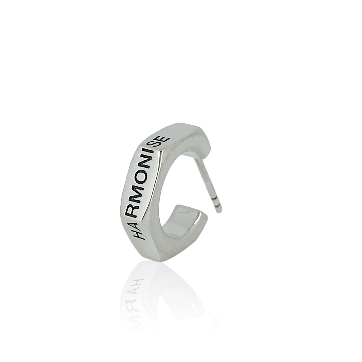 OFF THE WALL HARMONISE NUT PIERCE