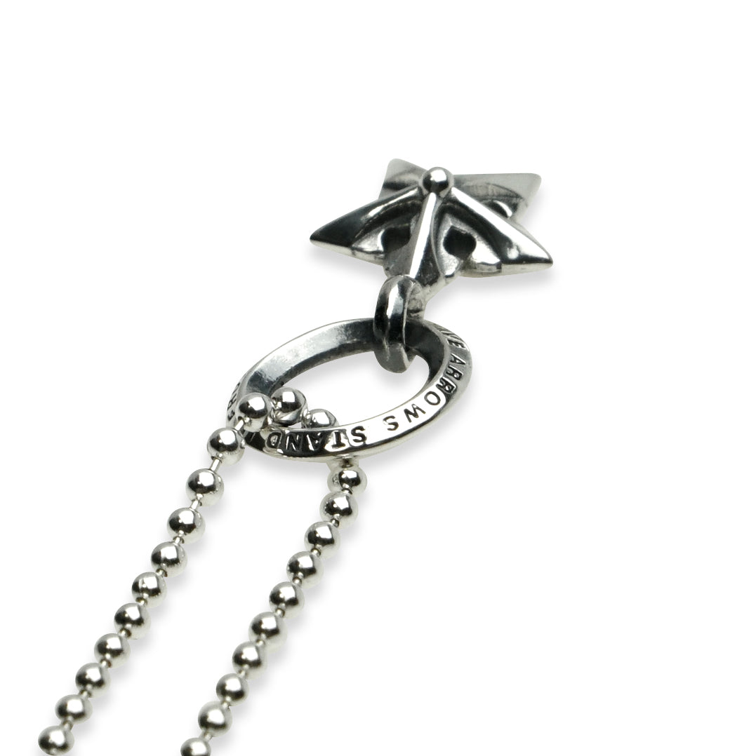 OFF THE WALL FIVE ARROWS STAR PENDANT