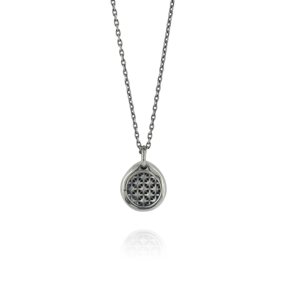 TRIPLE X SEAL PENDANT S