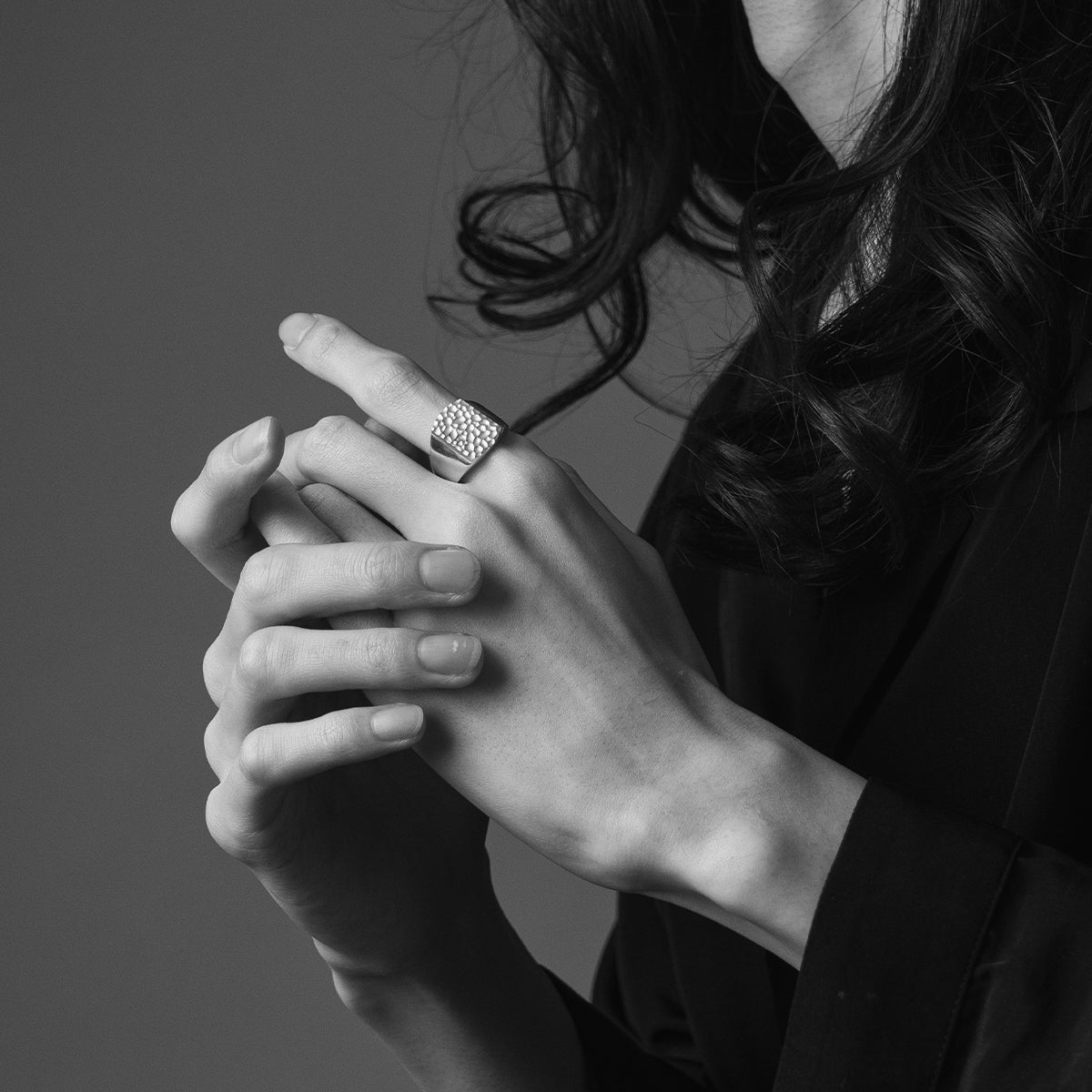 MOOD SIGNET RING