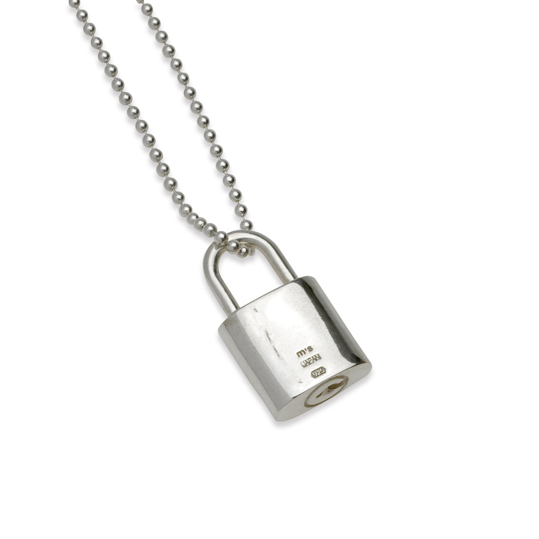 OFF THE WALL ROMANCE PADLOCK PENDANT
