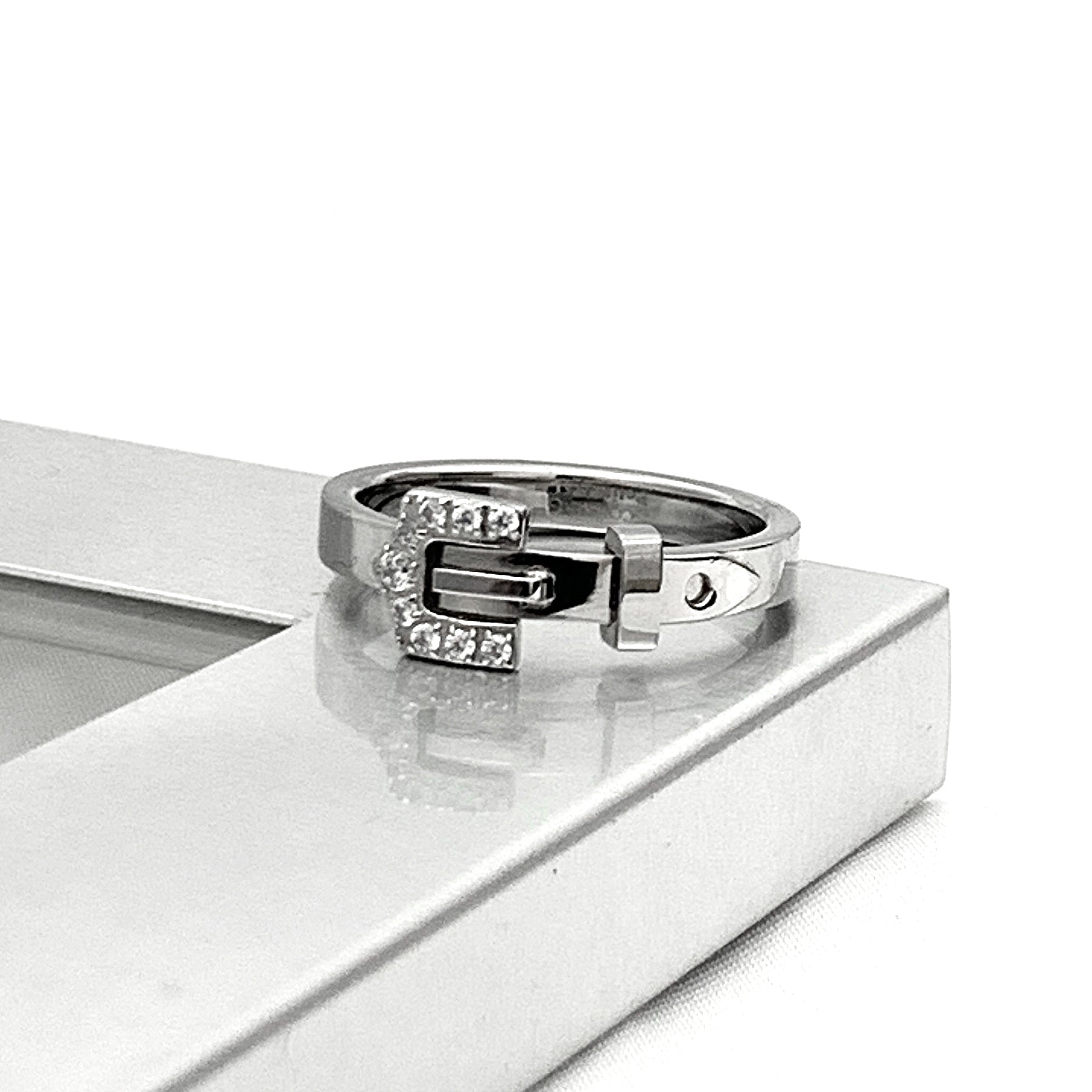 Buckle Ring