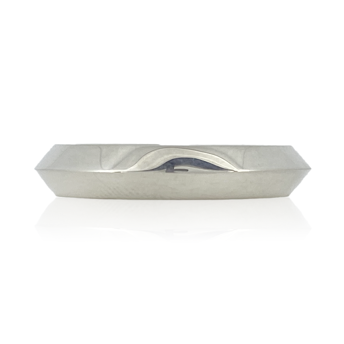 FINE TRIANGLE FREE RING