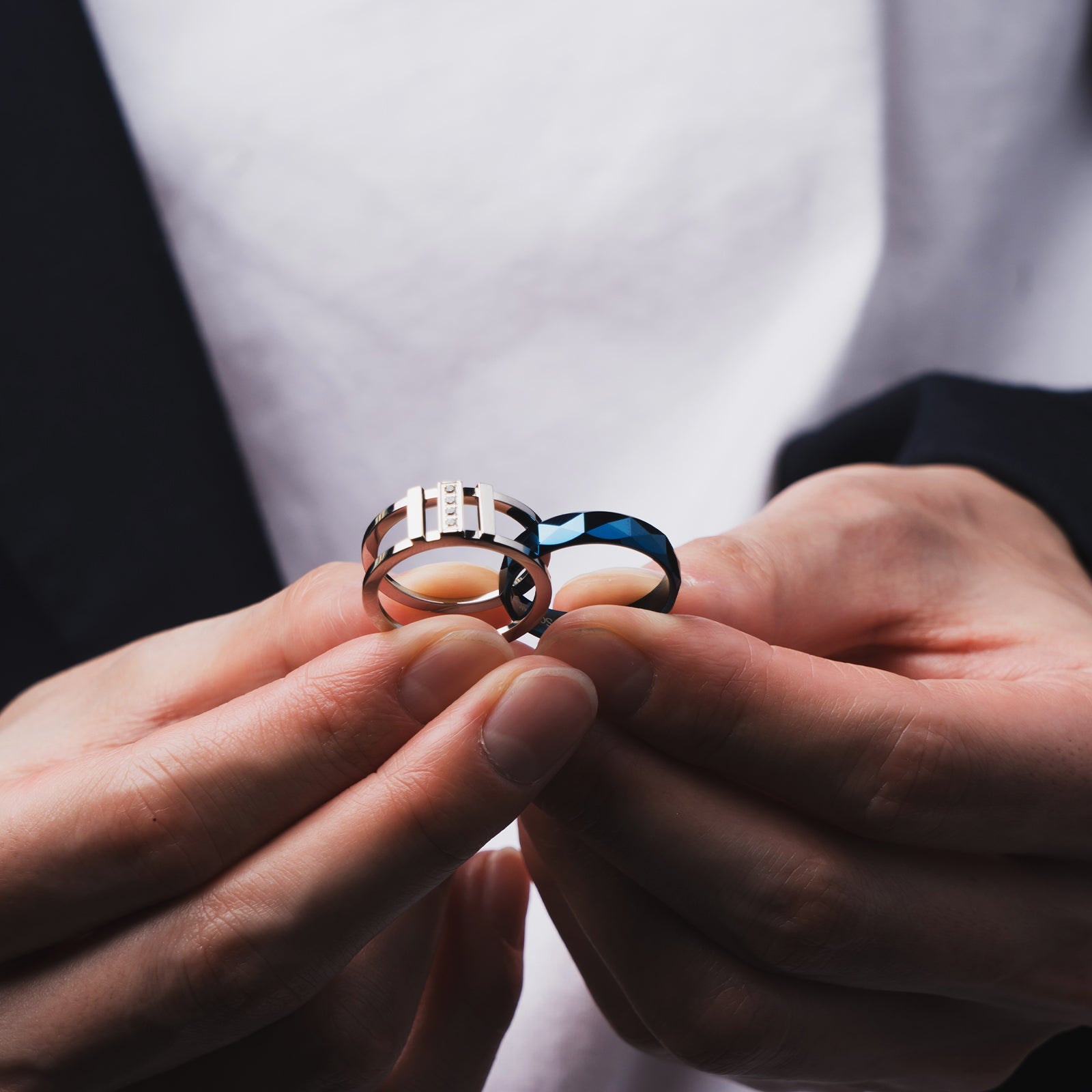 Inside-out ring