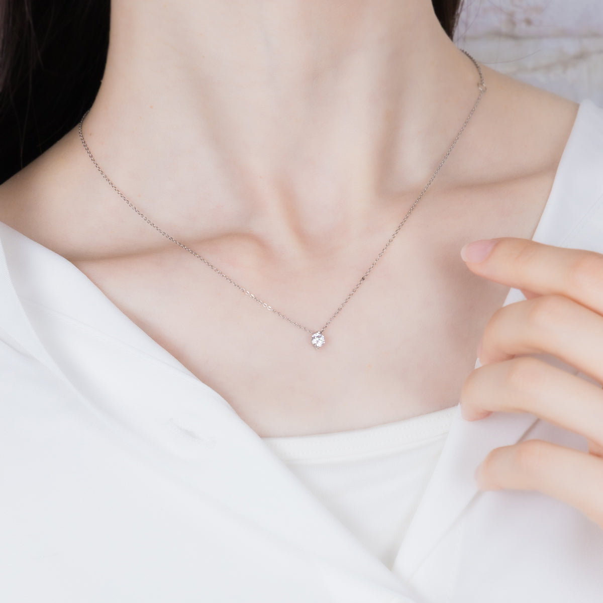 One Stone Necklace