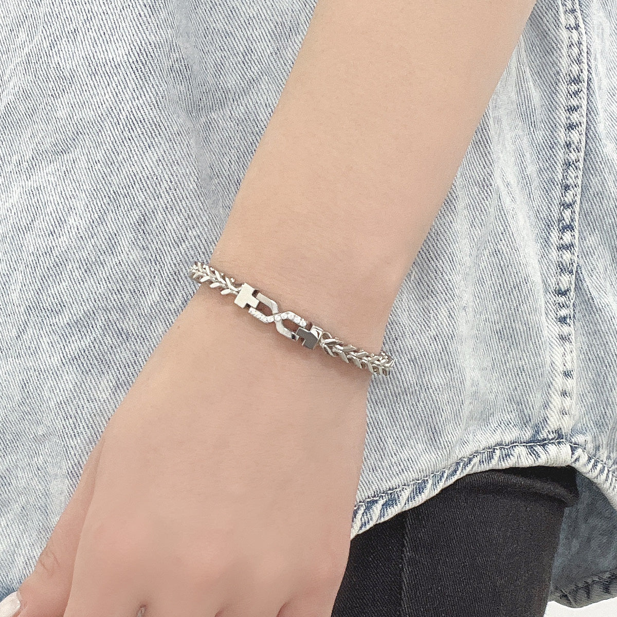 Cross Chain Bracelet (S)