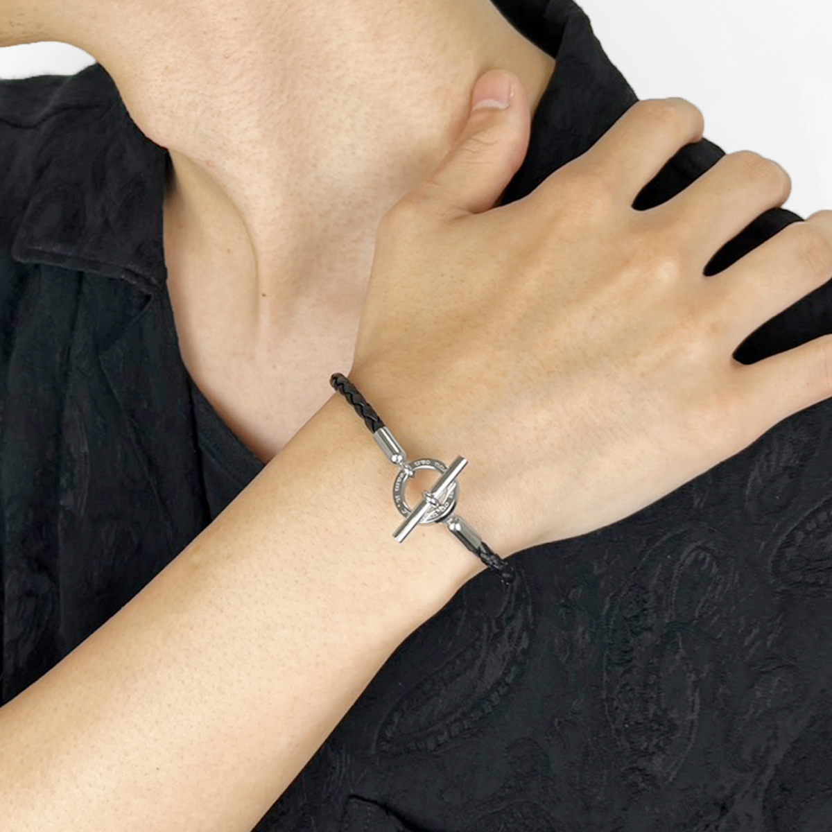 Mantel Leather Bracelet (L)