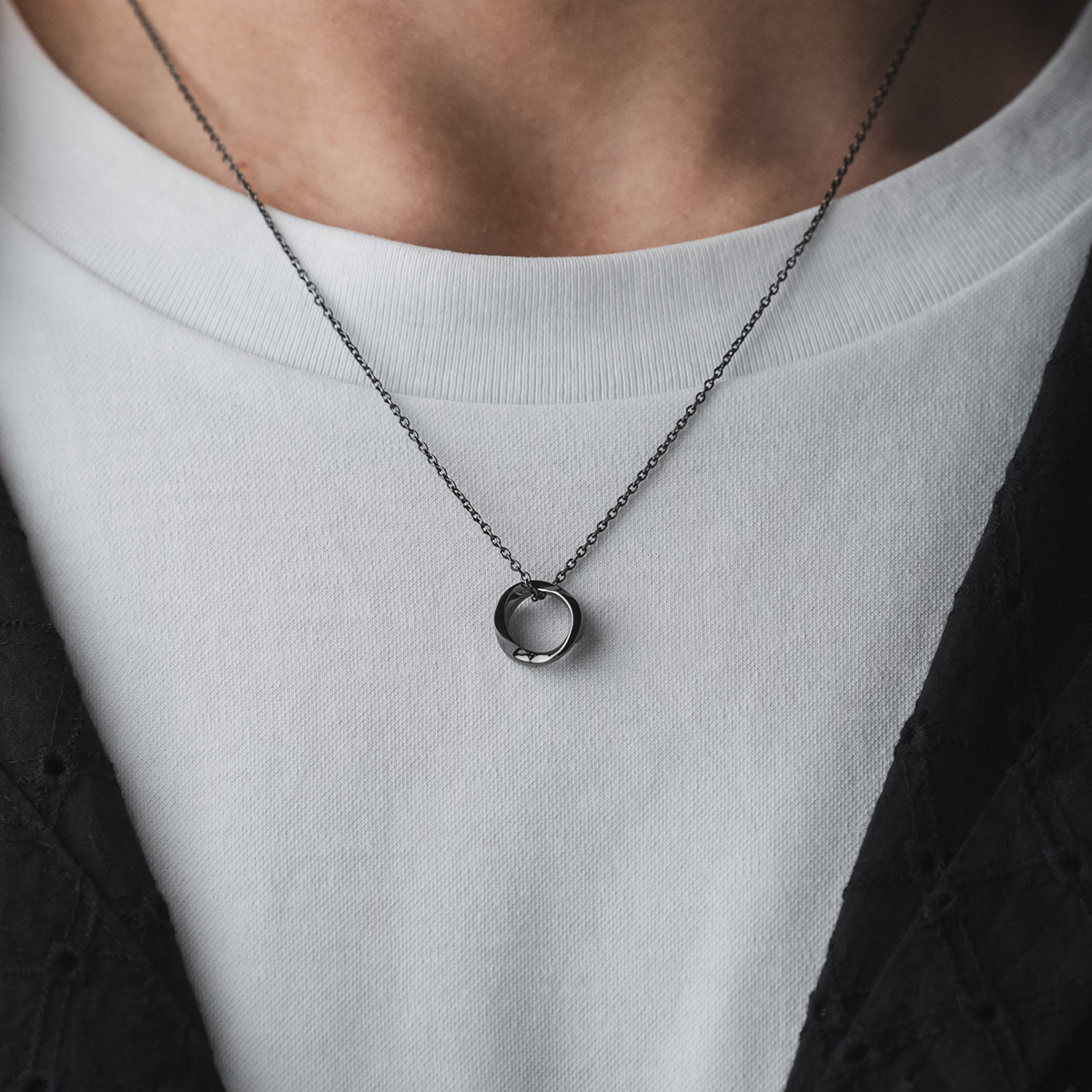 Twisted Ring Necklace