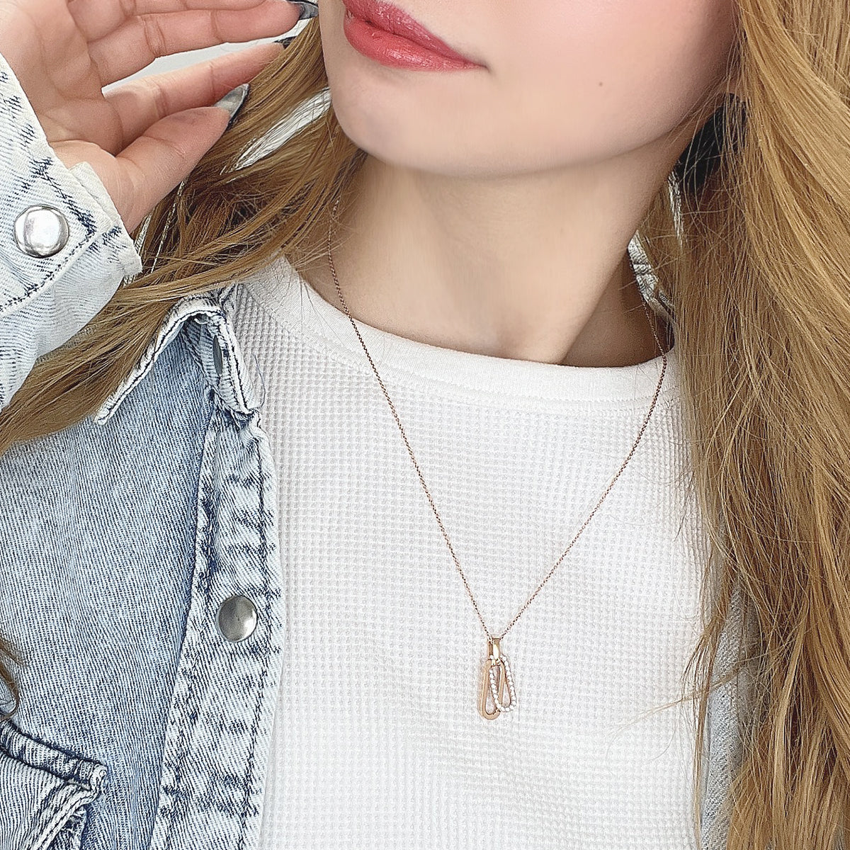Double oval necklace
