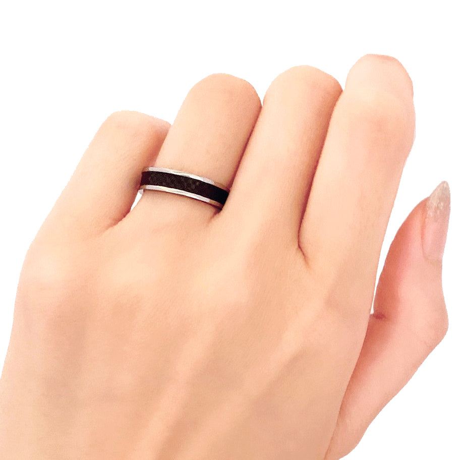 Chessboard Ring